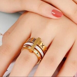 New Gold Roman Numeral Trinity Band Ring